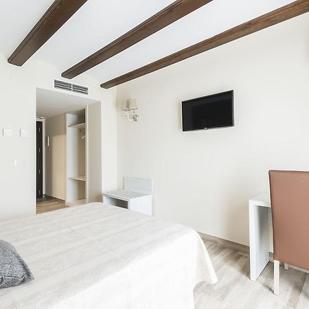 Hotel Atiana Albarracin Ngoại thất bức ảnh